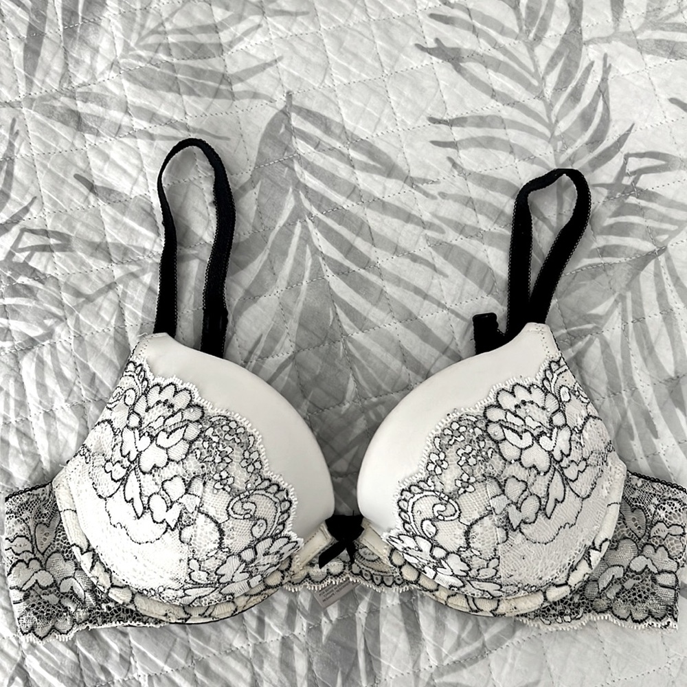 VS push up bra